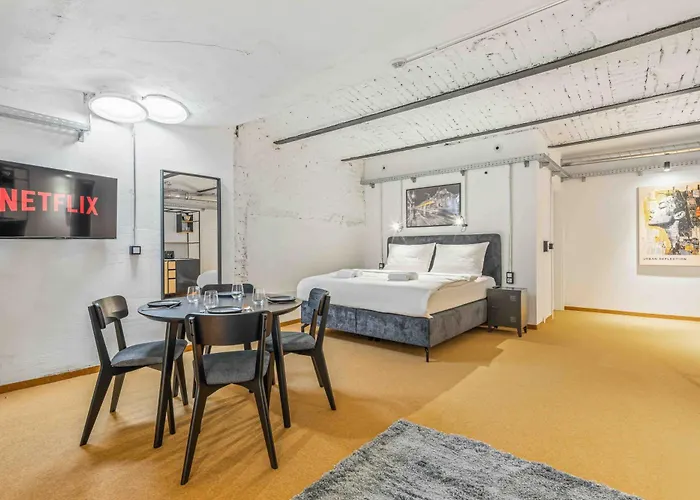 Underground I Design Loft I Near Center